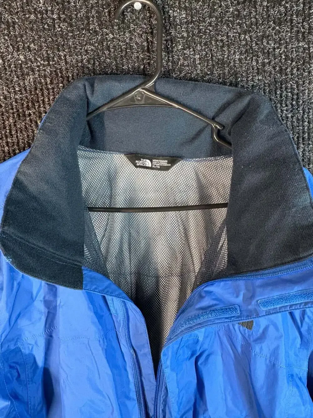The North Face Blue DryVent Waterproof Hooded Rain Jacket